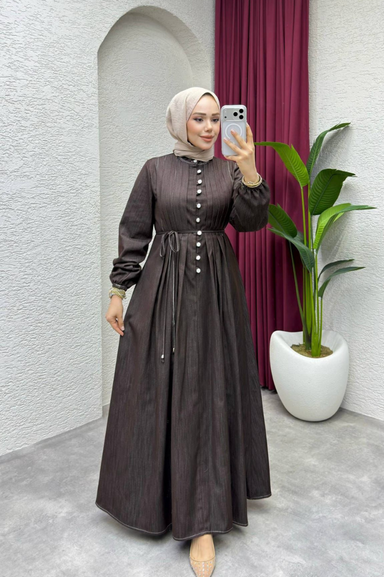 Weak Blue Kadın Kahverengi Elbise Uzun Düğmeli Belden Bağlama Detaylı Tesettür Elbise Rahat Kalıp Günlük Şık Kombin