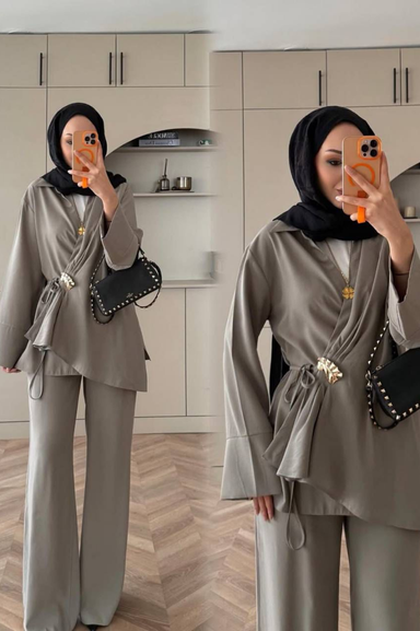 Yandan Broşlu Model Takım